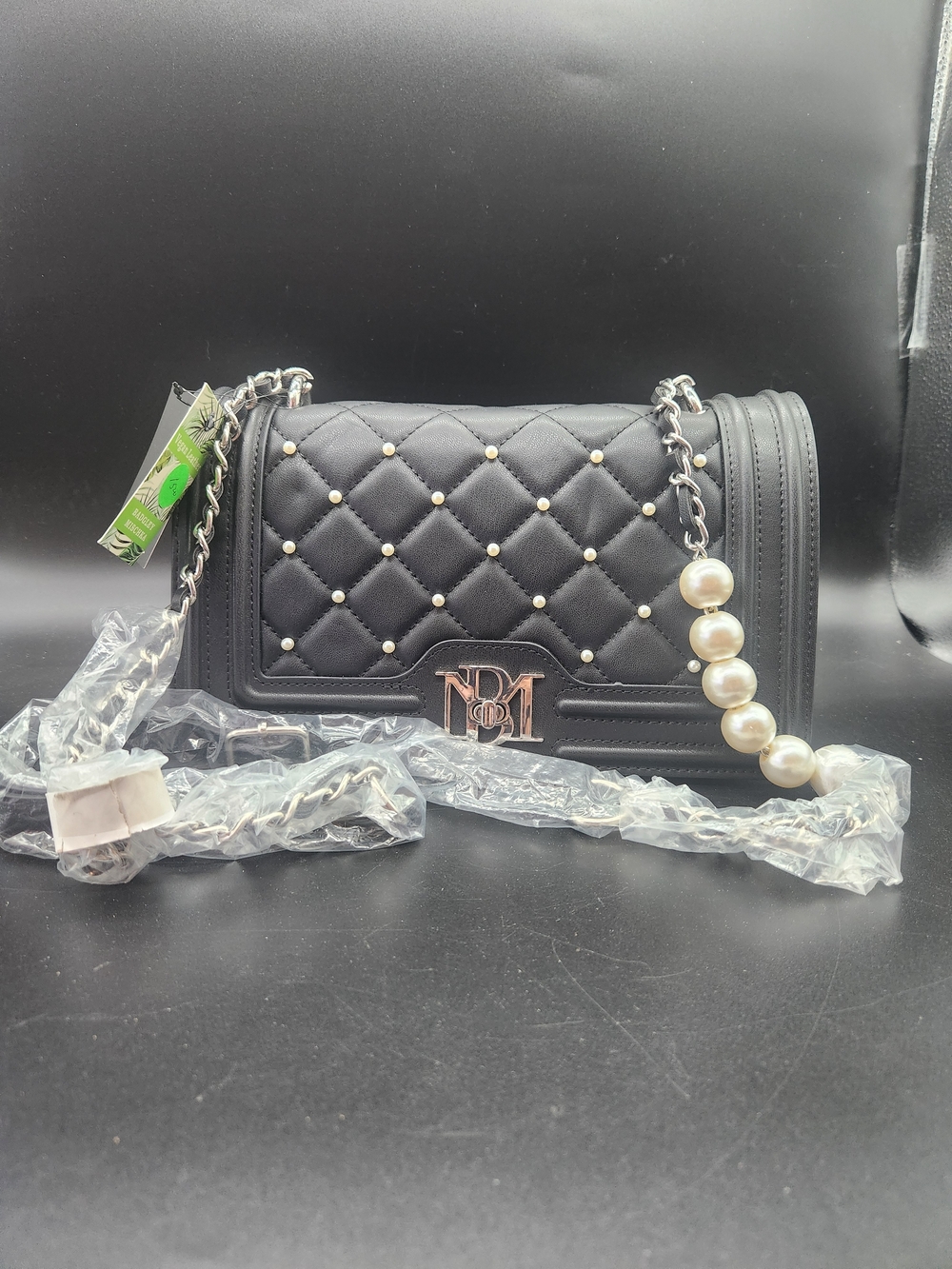 Badgley Mischka Quilted Black Crossbody Purse